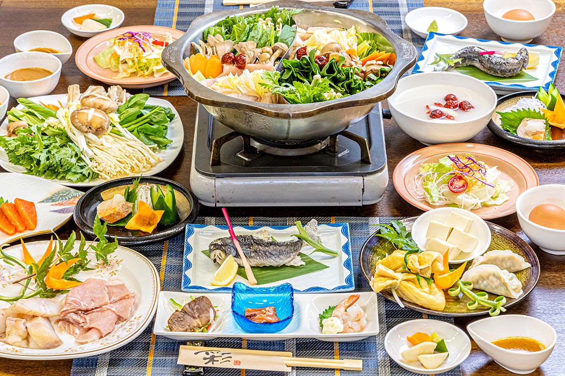 【アンコウ鍋】を囲む旅館食プラン